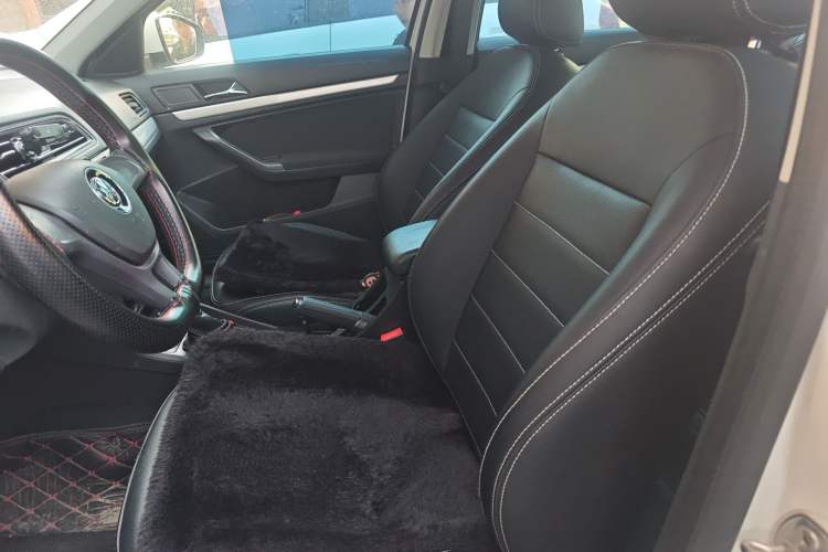 Used Volkswagen Lavida 2019 Lavida Start 1.5L Automatic Trendy Version China VI Standard Left Front Seat