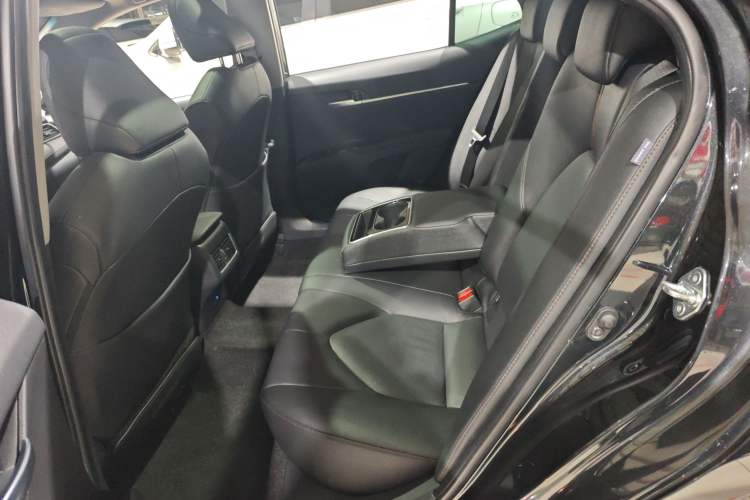 Used Toyota Camry 2023 2.5G Luxury Edition
