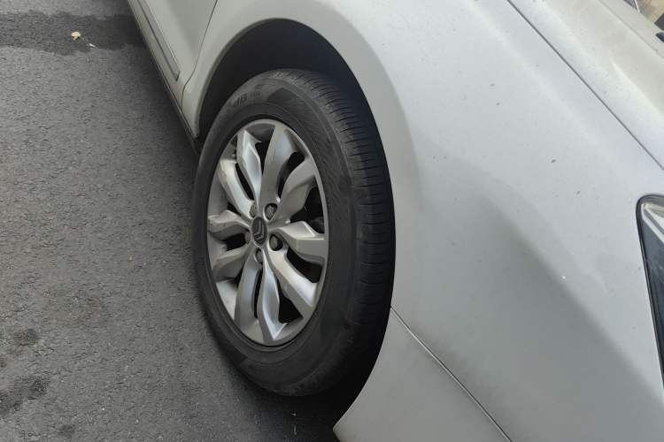 Used Citroen C5 2013 2.3L Automatic Zunyu Model