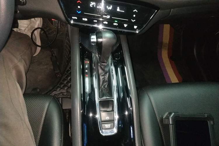 Used Honda Vezel 2020 220 TURBO CVT Elite Edition
