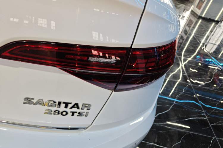 Used Volkswagen Sagitar 2021 280TSI DSG Luxury Smart Connectivity Edition