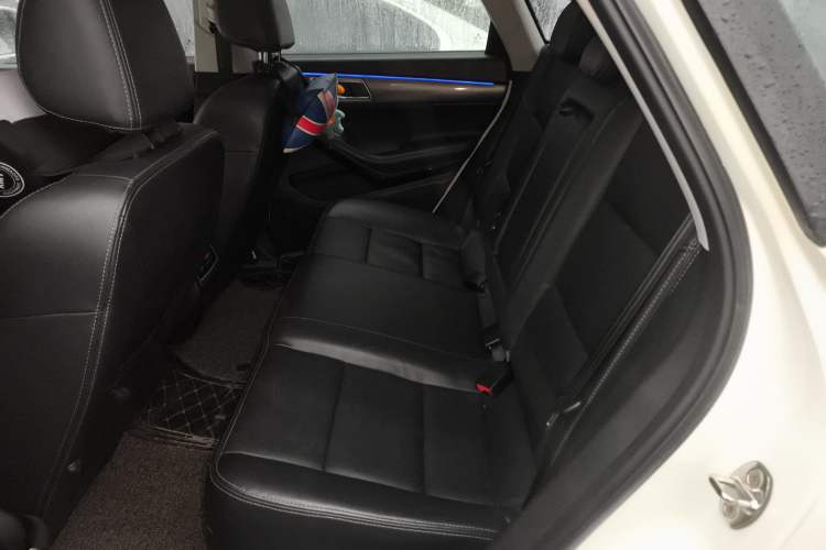 Used Zotye SR7 2017 1.5T CVT Cube Dream Edition