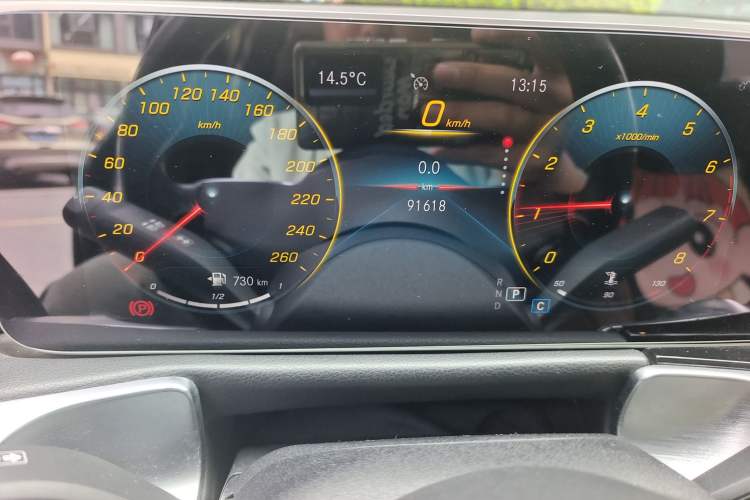 Used Mercedes-Benz GLB 2020 Updated GLB 200 Dynamic Edition Odometer Close Up