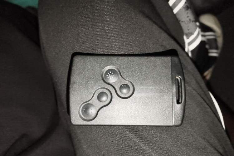 Used Renault Fluence 2011 2.0L Fashion Edition