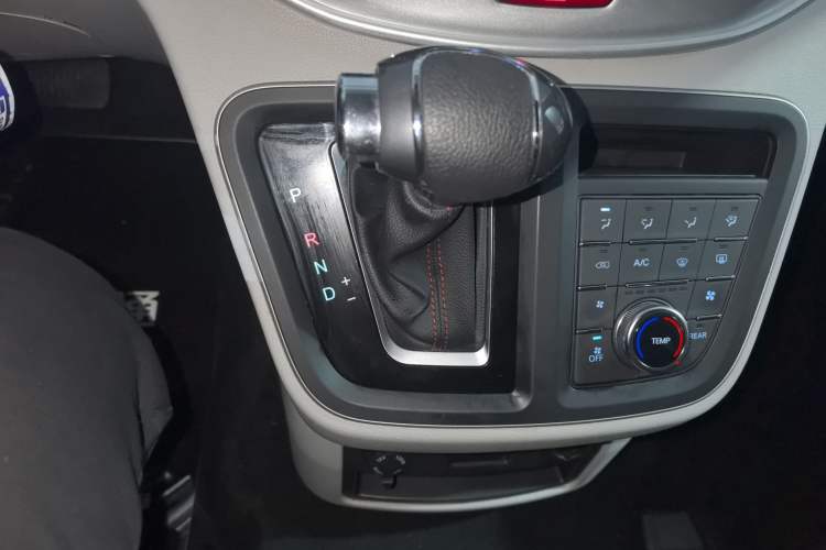 Used JAC Refine M4 2022 2.0 TGDI Automatic Business Edition