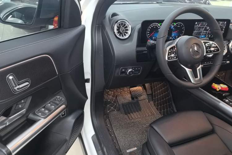 Used Mercedes-Benz GLA 2023 GLA 220