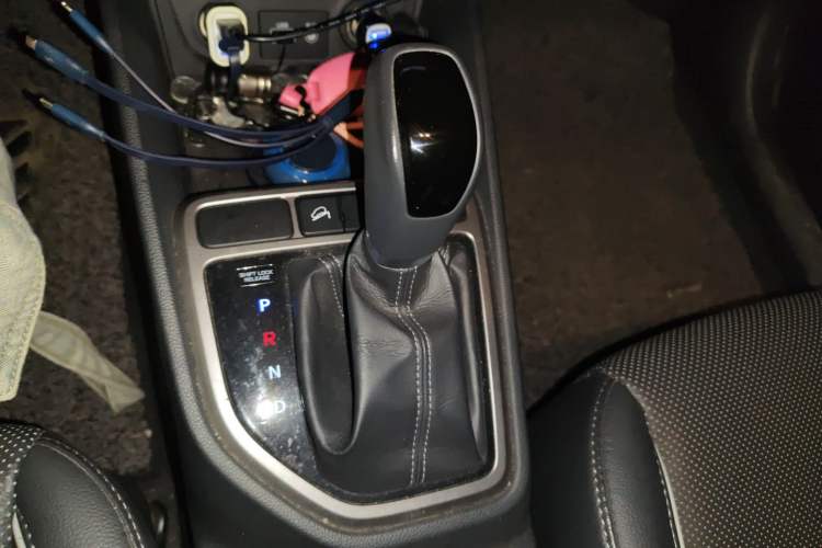 Used Hyundai ix25 2015 1.6L Automatic Two-Wheel Drive Smart GLS Trim