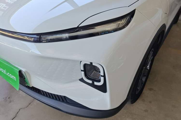 Used Geometry E Firefly 2024 401km Starlight Left Front Headlight