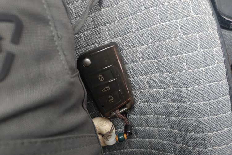 Used Volkswagen Tiguan L 2023 330TSI Automatic Two-Wheel Drive R-Line Enjoyment Edition