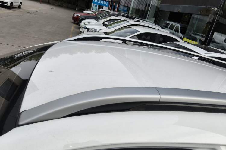 Used Kia kx1 Stonic 2021 1.4L CVT Fun Edition Roof