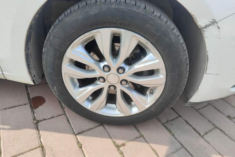 Used Buick GT 2018 15T Dual-Clutch Elite Model China V Standard