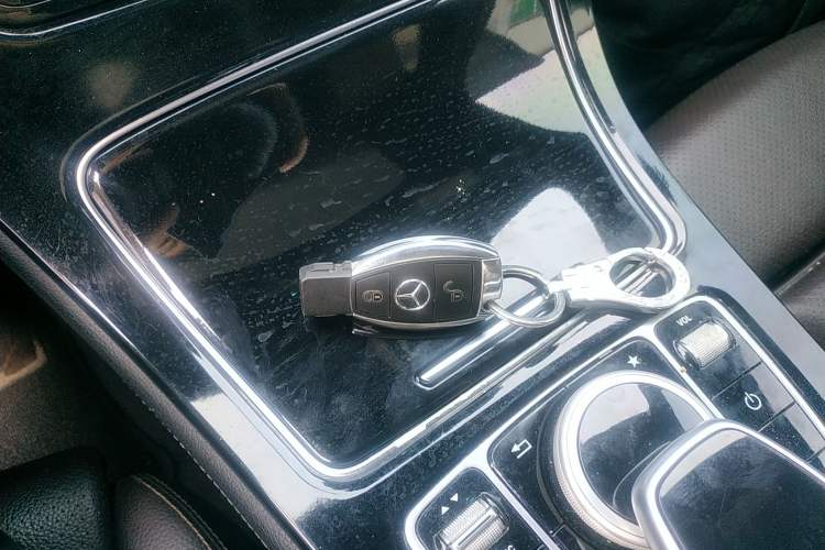 Used Mercedes-Benz GLC 2016 GLC 200 4MATIC
