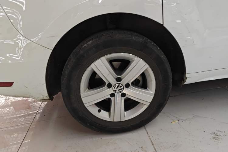 Used Volkswagen Sharan 2013 1.8TSI Comfort Model
