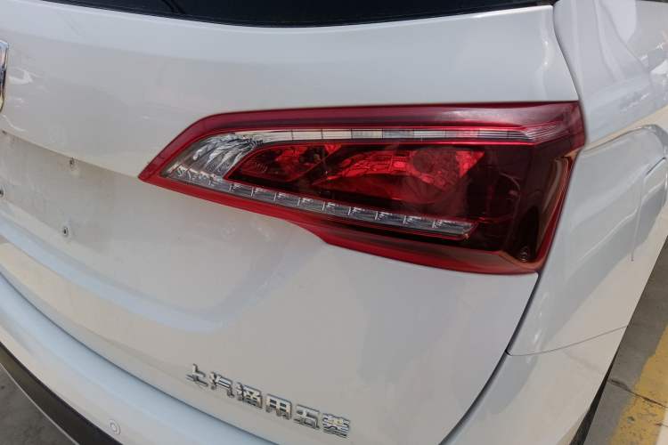 Used Baojun 730 2021 1.5L Manual Fashion Version 7 Seats Right Rear Taillight