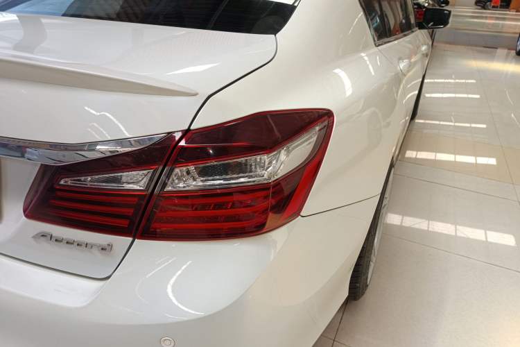 Used Honda Accord 2016 2.0L Elite Edition