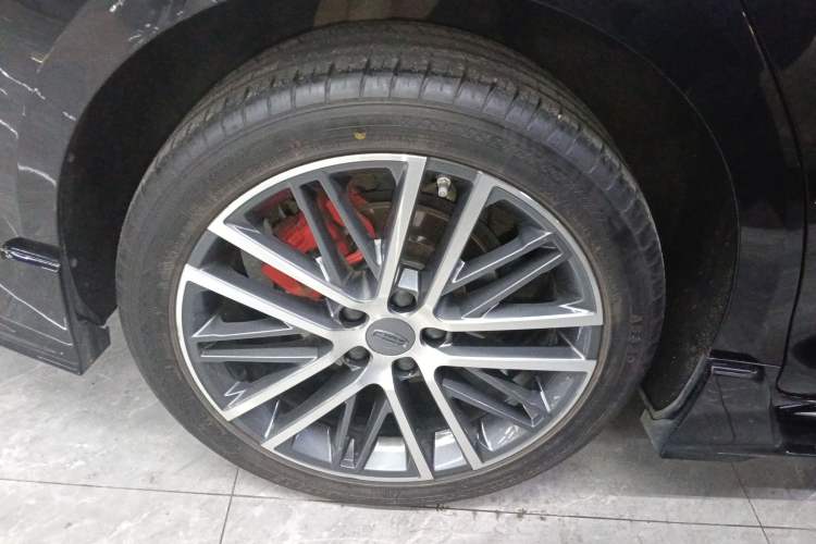 Used Geely Auto Preface 2023 1.5TD Kunlun Edition Right Rear Wheel Hub