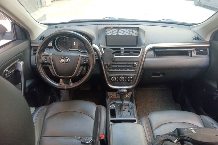 Used Bestune X80 2017 2.0L automatic Technology trim level