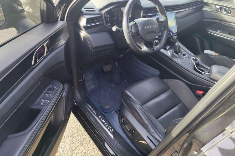 Used Lynk & Co 01 2023 1.5TD EM-F PM