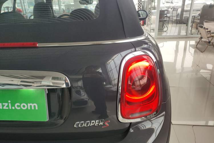 Used MINI MINI 2016 2.0T COOPER S CABRIO
