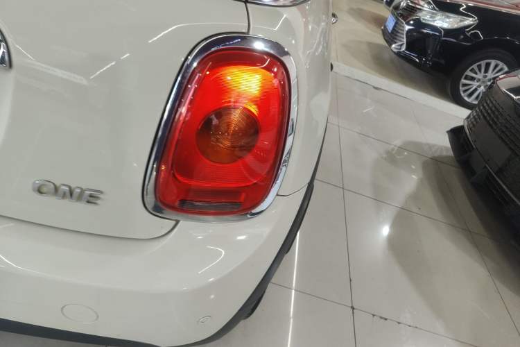 Used MINI MINI 2014 1.2T ONE
