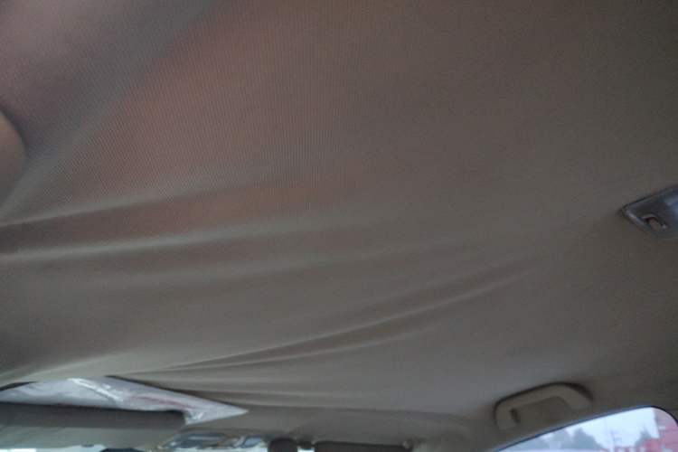 Used Haval H6 2014 Upgraded Model 2.0T Diesel Manual Two-Wheel Drive Urban Version