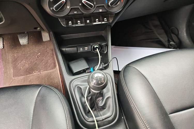 Used Kia Pegas 2017 1.4L Manual Fashion Edition Smart
