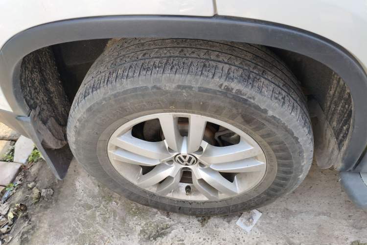 Used Volkswagen Tiguan 2013 1.8TSI Manual Two-Wheel Drive Trend Edition Exterior 5