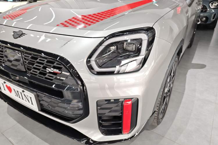 Used MINI JCM COUNTRYMAN 2024 2.0T JOHN COOPER WORKS