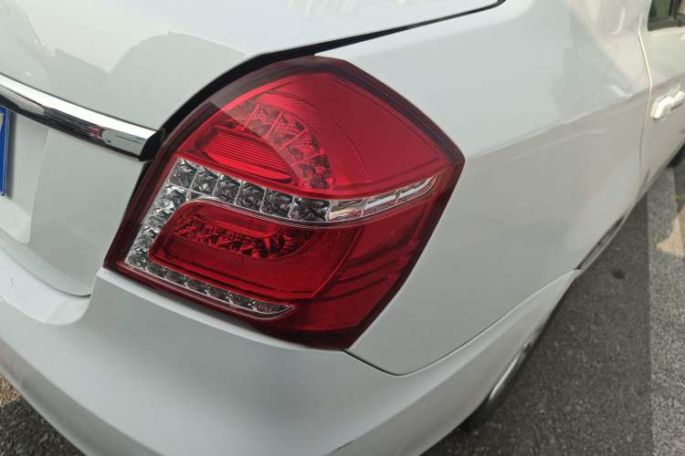 Used Geely Auto Diamond 2017 1.5L Manual Value-Added Model