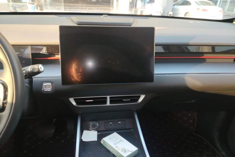 Used JETOUR Dashing 2024 1.5T DCT Starlight Shine Pro Edition
