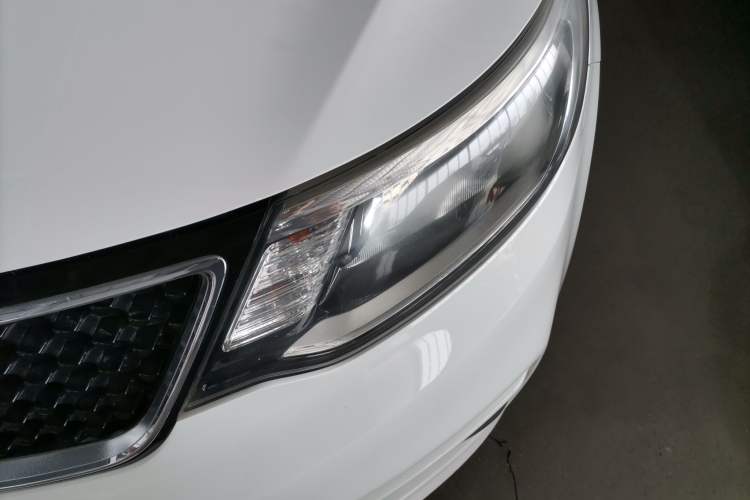 Used Kia K2 2015 Sedan 1.4L MT GLS
