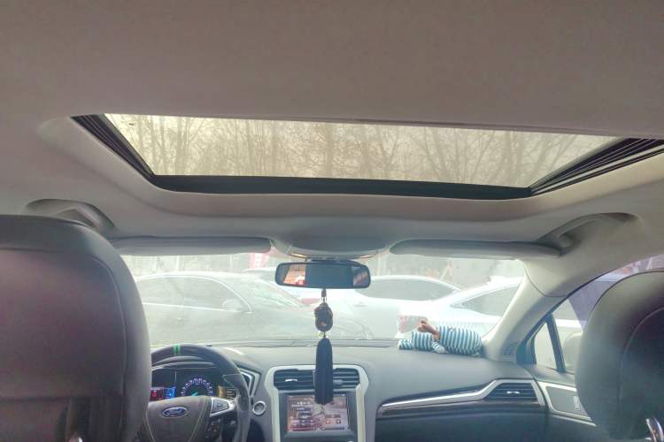 Used Ford Mondeo 2013 2.0L GTDi 200 Luxury Model