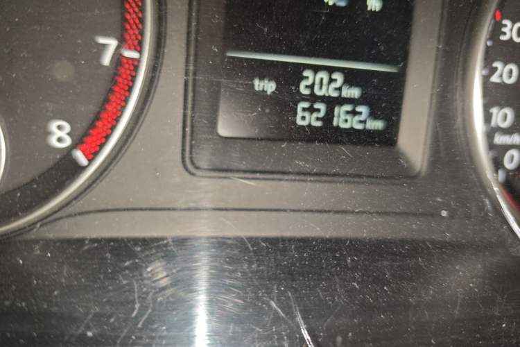 Used Volkswagen Touran 2011 1.4T DSG Zhiya Edition 5 Seats