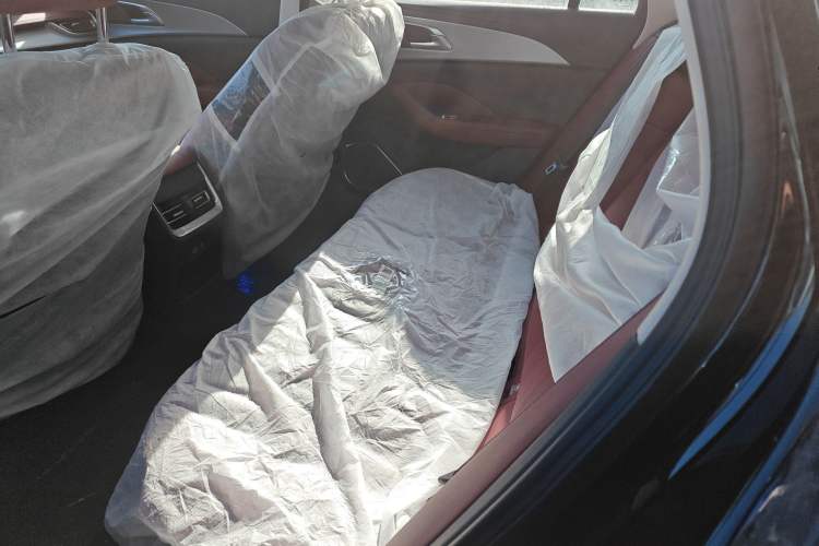 Used Hongqi H5 2024 1.5T DCT Smart Connect Flagship Edition