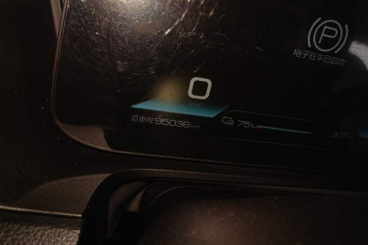 Used BYD e2 2019 Long-Range Version Yao·Luxury Trim Odometer Close Up