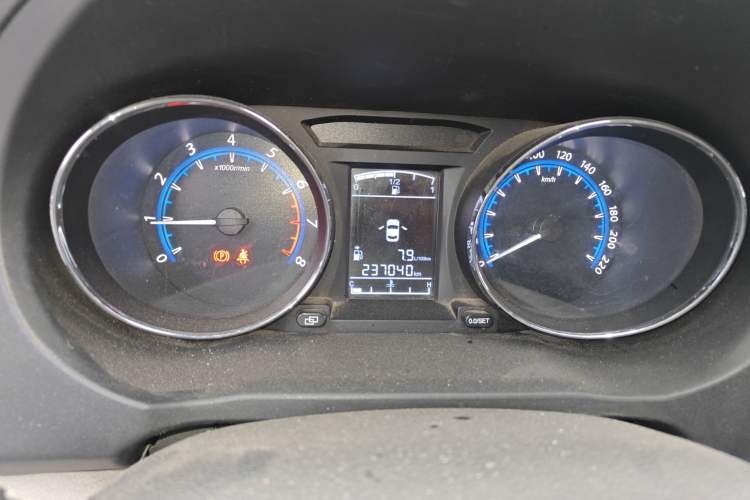 Used FORTHING S500 2016 1.5L Manual Luxury Model
