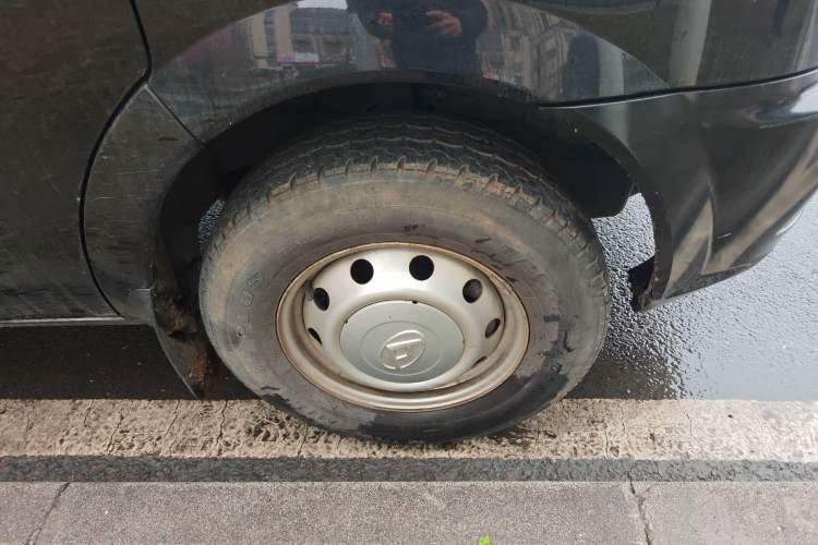 Used SAIC MAXUS Xintu V80 2021 2.0T Manual Classic Aoyuntong Long Wheelbase Mid-Roof 6/7/8/9-Seater
