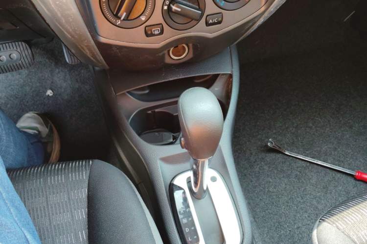 Used Nissan Livina 2013 Jinrui 1.6XL CVT Comfort Edition