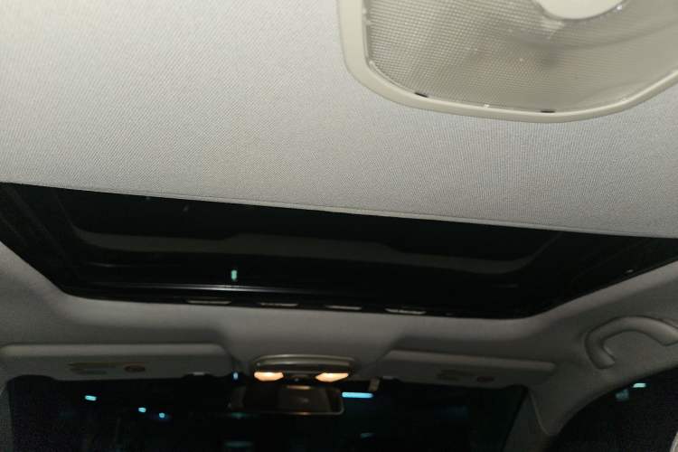 Used GAC Trumpchi GA3S Vision 2014 1.6L Automatic Luxury ESP Version
