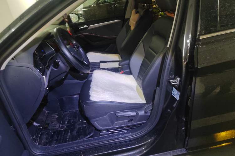 Used Volkswagen Sagitar 2021 200TSI DSG Excellence Edition Left Front Seat