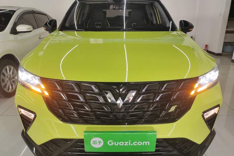 Used Wuling Alvez 2022 1.5T CVT Trendy & Cool Edition Front