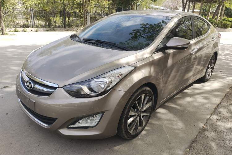 Used Hyundai Elantra (5th Generation / Langdong) 2015 1.6L Automatic Leading Model