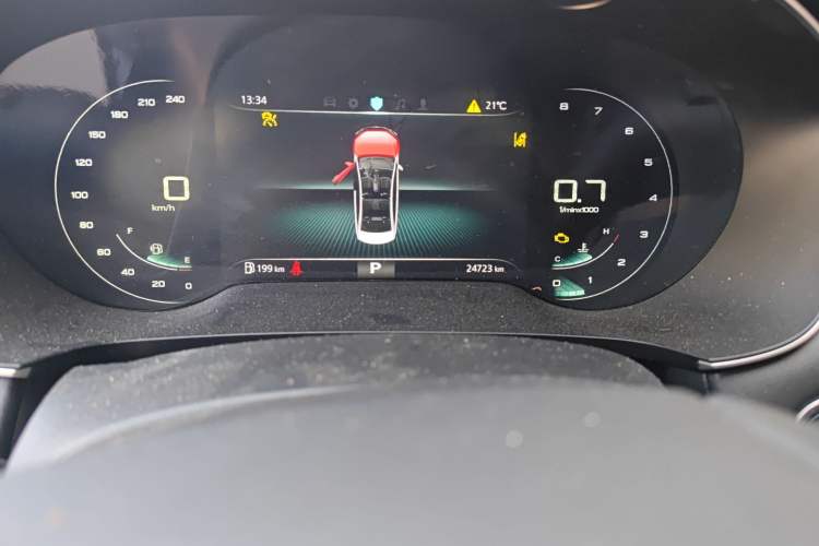 Used Roewe i6 MAX 2020 300TGI Automatic "Swell Cool Smart Drive" Edition
