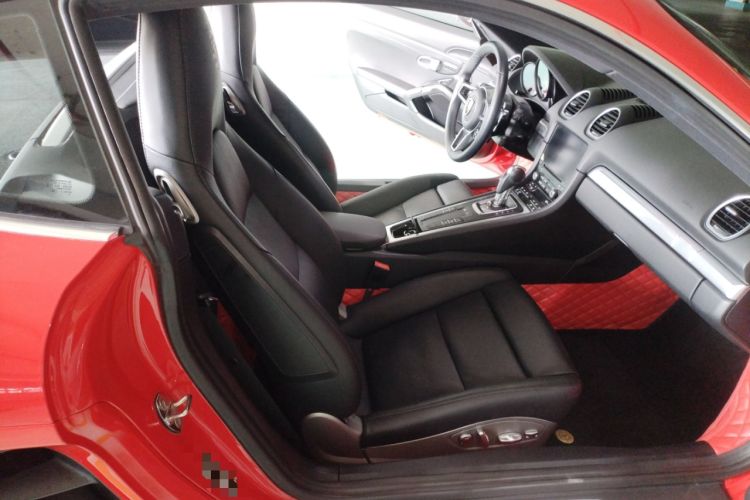 Used Porsche 718 2018 Cayman 2.0T

