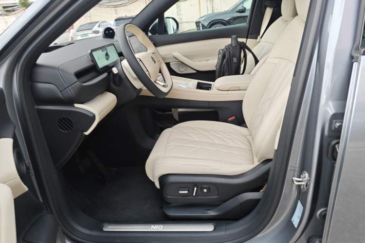 Used Nio ES6 2025 100 kWh Left Front Seat