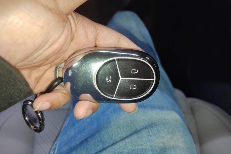 Used Nio EC6 2024 75 kWh