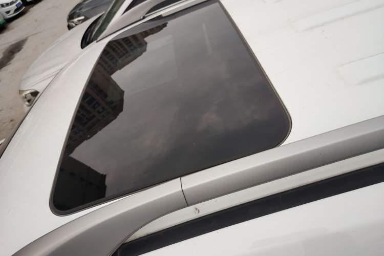 Used Chevrolet Captiva 2015 2.4L Two-Wheel Drive Urban Version 5 Seats