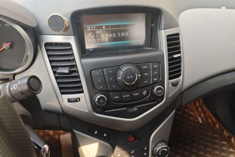 Used Chevrolet Cruze 2012 1.6L SE MT