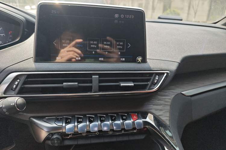 Used Peugeot 4008 2017 380THP Luxury GT Edition