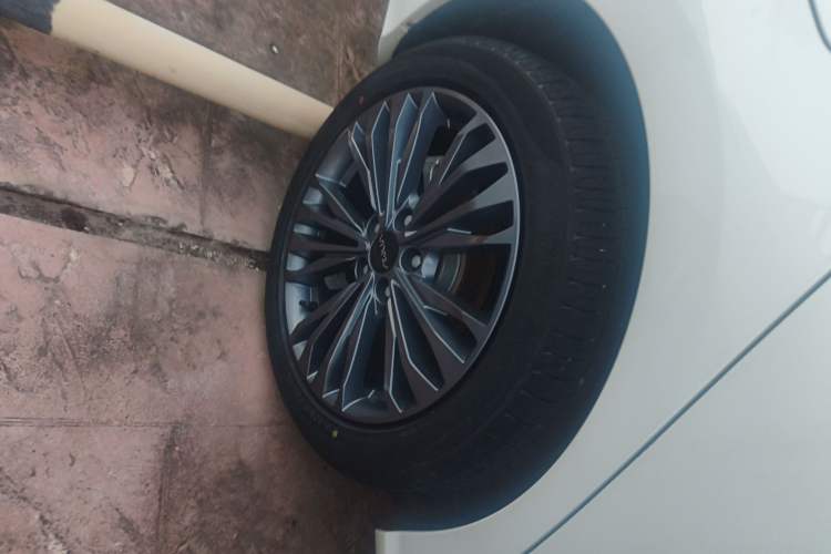 Used Dongfeng Aeolus Yixuan MAX 2021 1.5T Super-Powered Dad Edition
